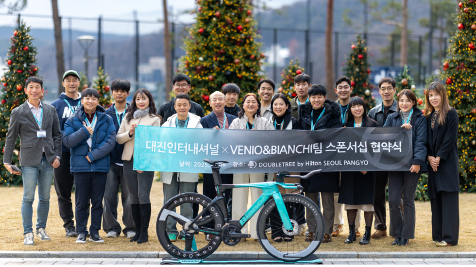 71aa9fe23fc770767c168eae25185041_1765346293_3385.jpg 71aa9fe23fc770767c168eae25185041_1765346