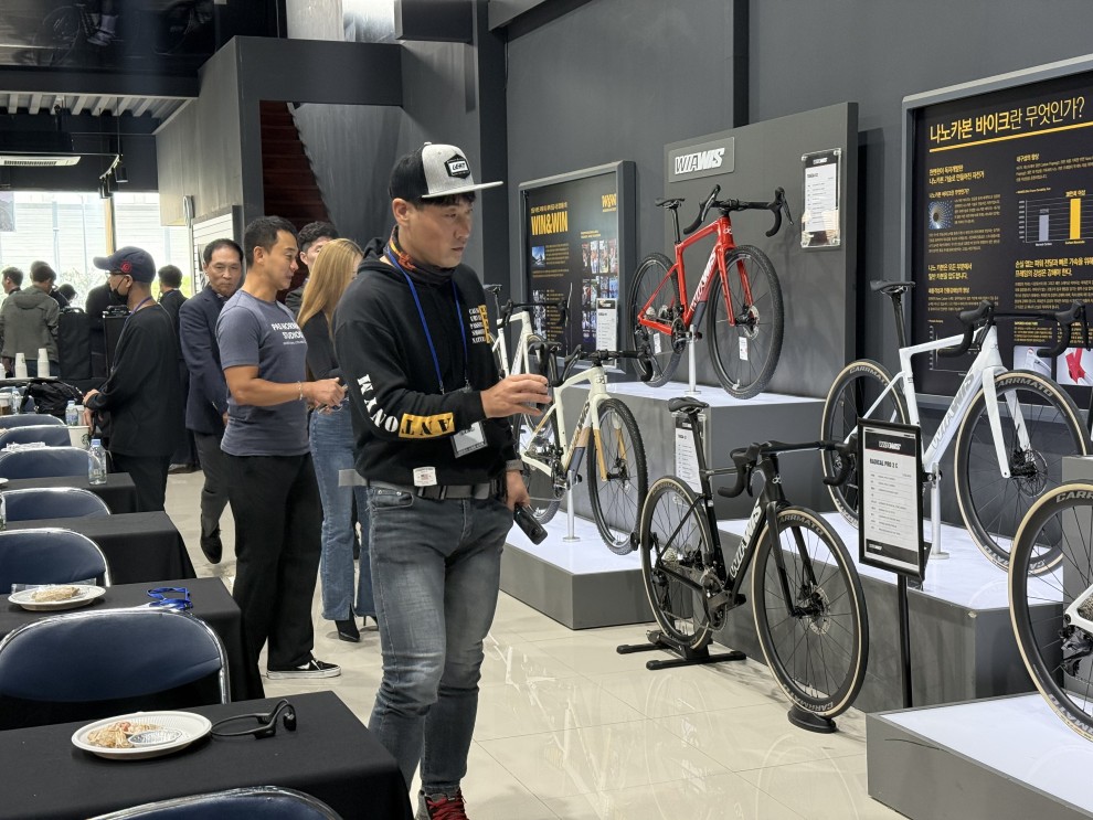 980c8f9443c24ad68bf6a081412bb9ff_1762735